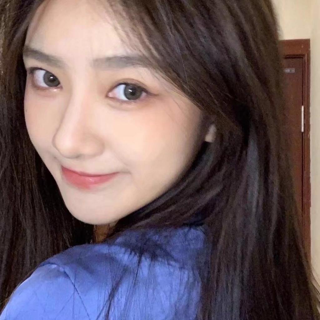 黑料网纯净吃瓜网-娱乐吃瓜看黑料轻量纯享版尽在黑料网app